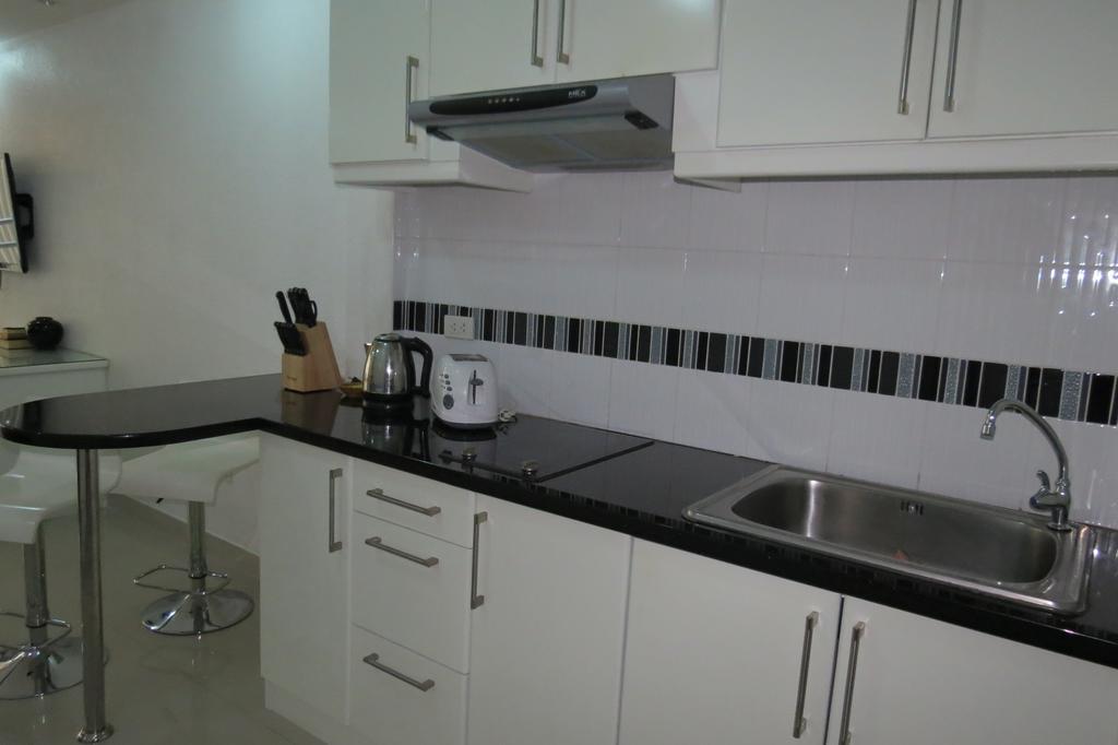 View Talay 6 Suite Apartments Pattaya Quarto foto
